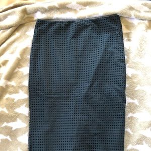 Acacia black beauty mesh long skirt SMALL
